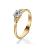 Złoty pierścionek 585 z diamentem 0.50 ct SBPZ_035